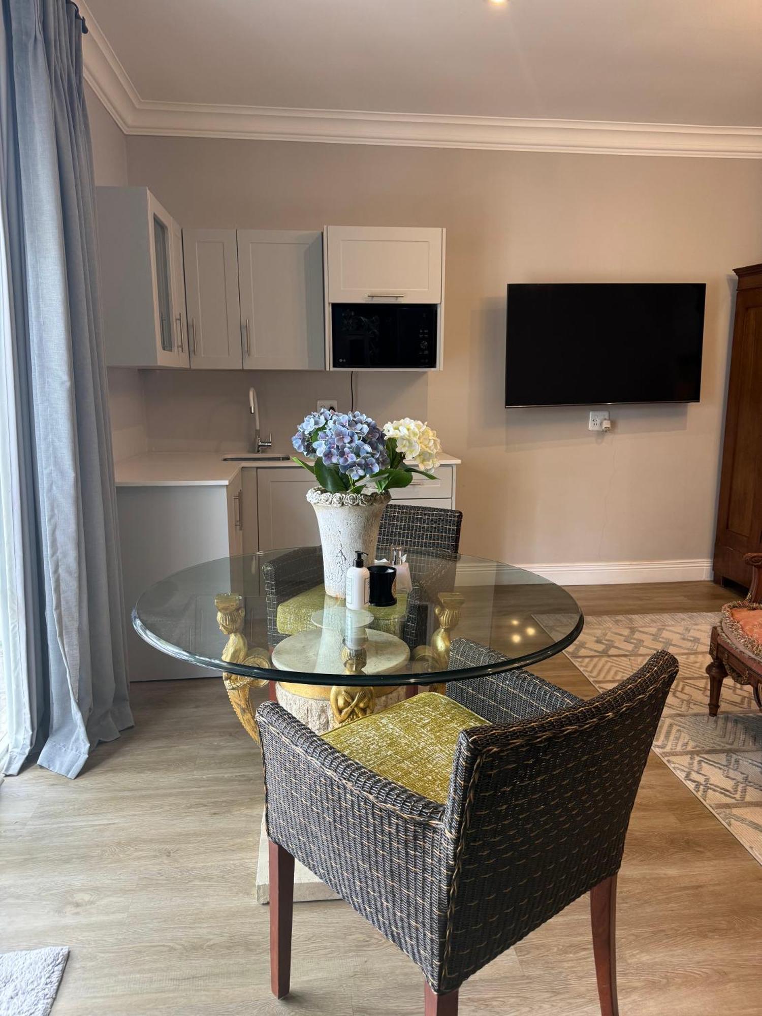 Sandton Drive - Frnch On 2nd Apartamento